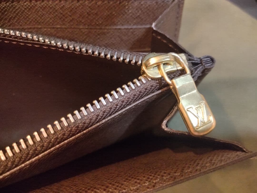 美品✨️ルイヴィトン　ダミエ　エベヌ　サラ　カード10枚　長財布　折り財布