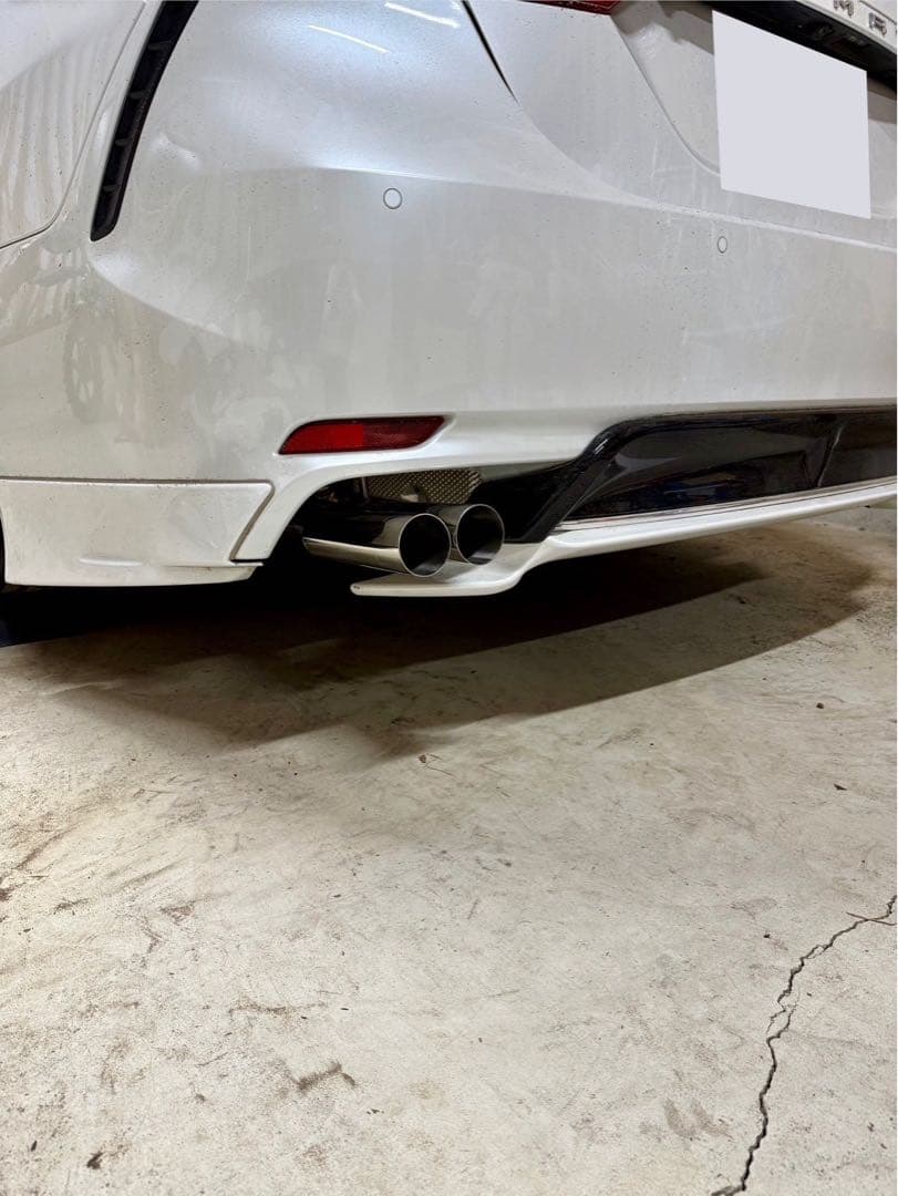 AXVH70カムリ　オリジナルマフラー　リアピース　ストレートマフラー