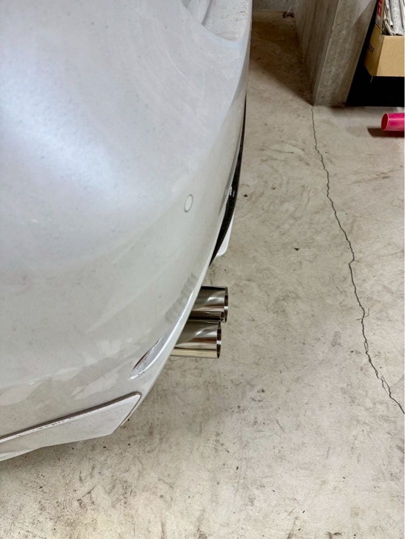 AXVH70カムリ　オリジナルマフラー　リアピース　ストレートマフラー