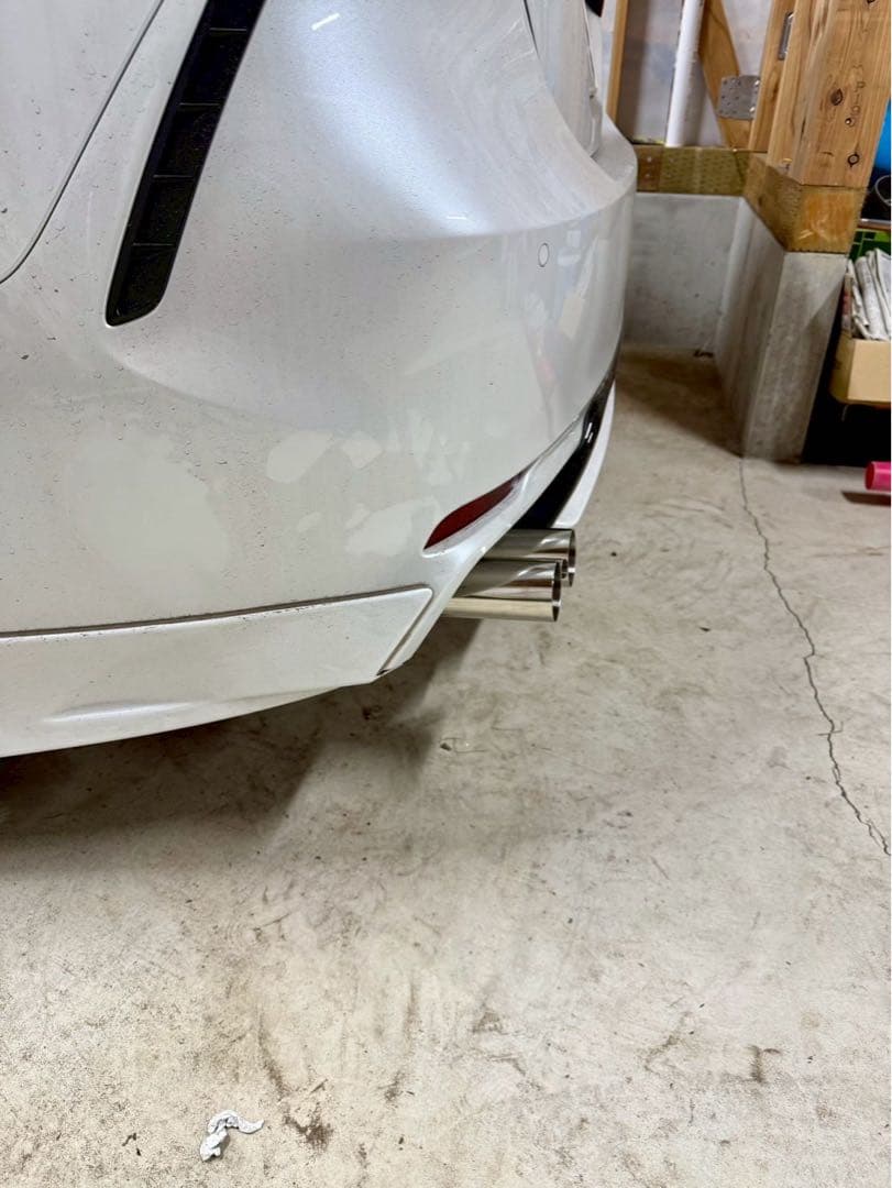 AXVH70カムリ　オリジナルマフラー　リアピース　ストレートマフラー