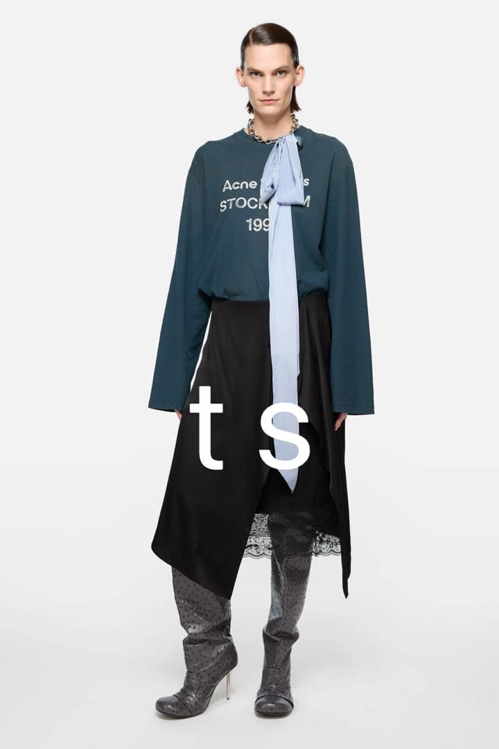 Acne Studios ロンT 長袖