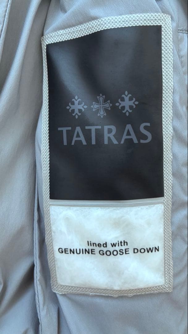 りくTATRAS　ファー　ダウンベスト　サイズ03 L グレー　ハンガー