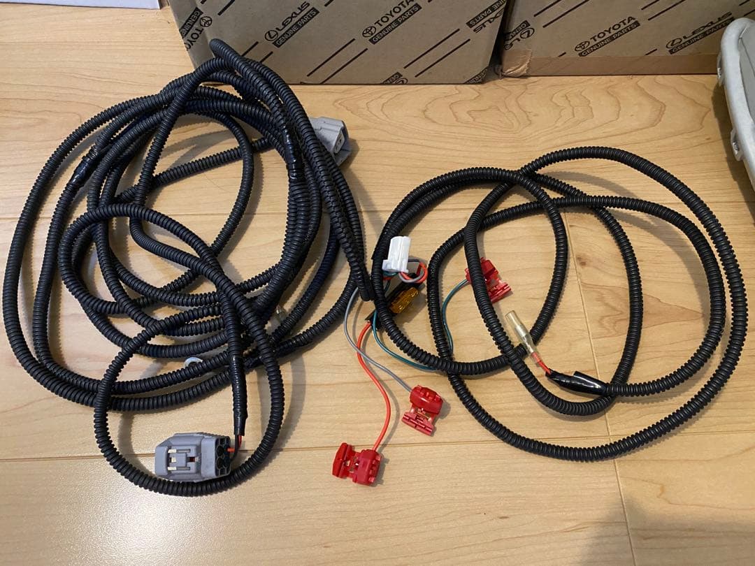 30プリウス US純正デイライト　KOITO