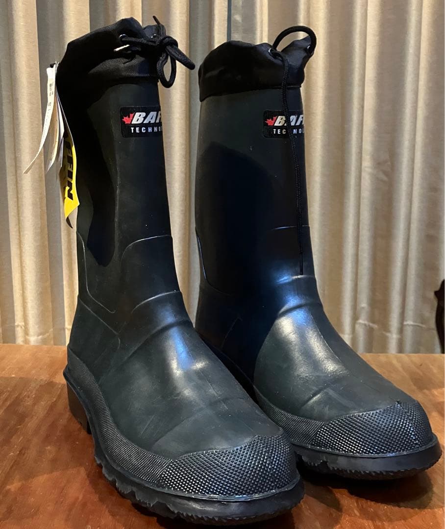 バフィン［BAFFIN］ハンター　長靴 サイズ10 カナダ製　防寒ブーツ