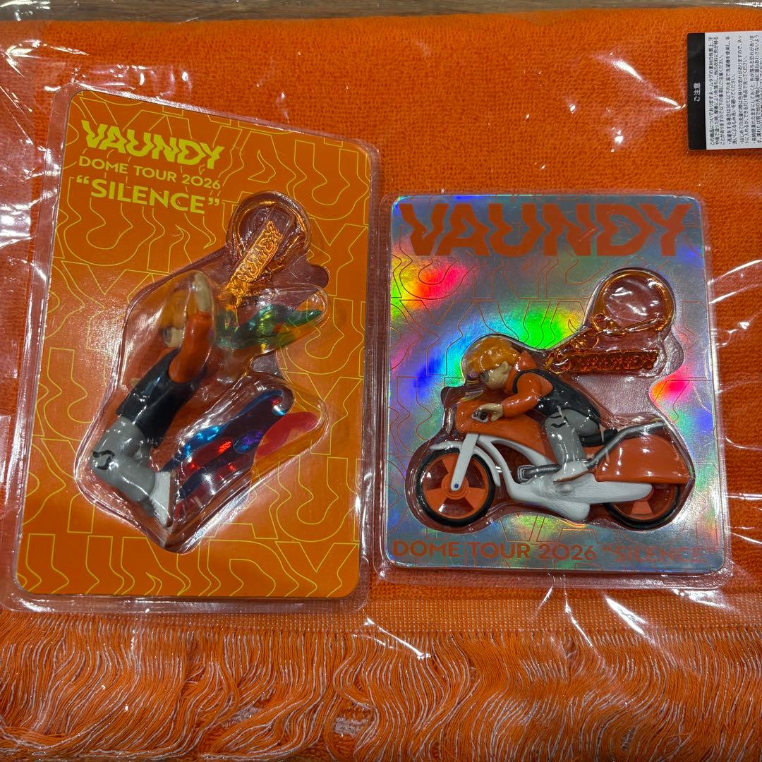 アイドル Mini Vaundy Keychain SILENCE Flare bike