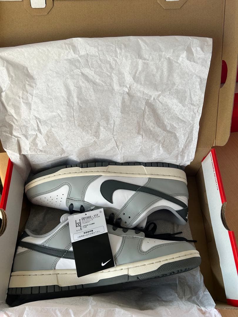 Nike D1503-117 シューズ グレー/ホワイト
