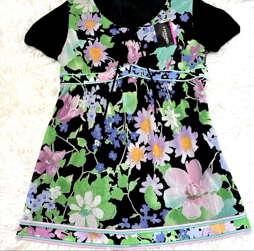 【新品タグ付き】レオナール　カンカン素材　フラワープリント 半袖　チュニック