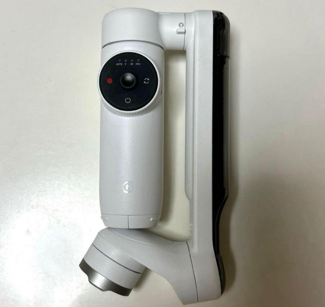 【美品 】insta360 Flow スマートフォン用AIスタビライザー