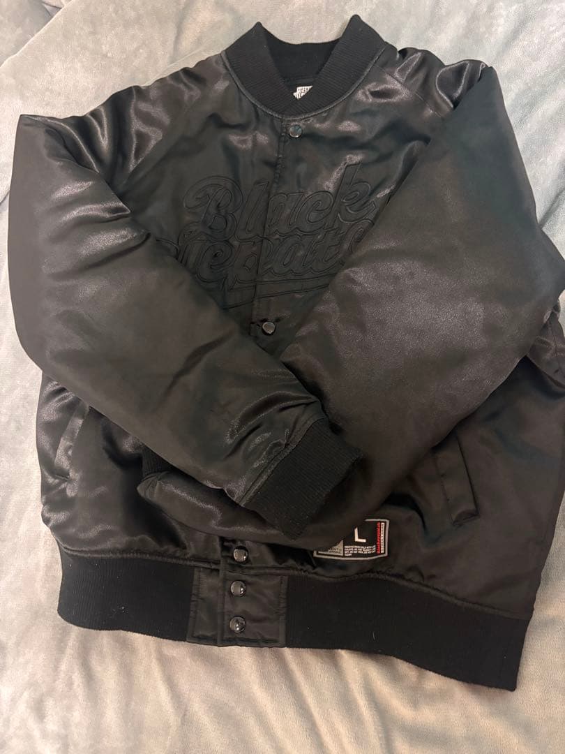 ブラックアイパッチ スタジャン Lサイズ