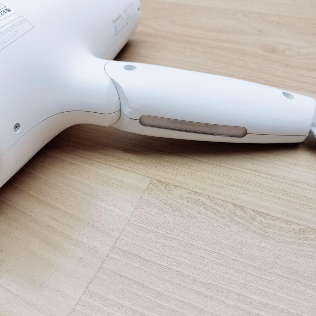 ほぼ未使用品⚡️Panasonic ナノケア ドライヤー EH-NA0G