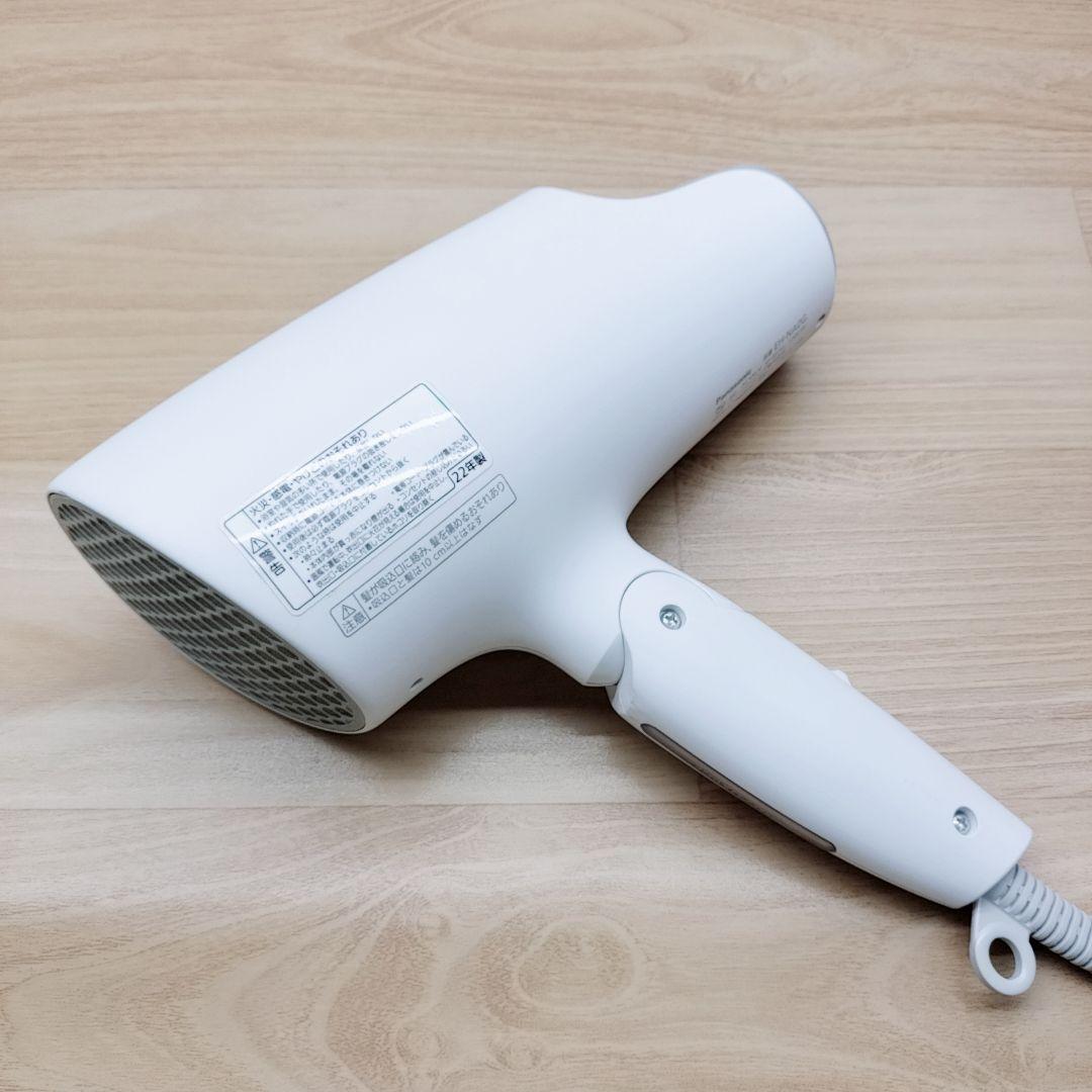 ほぼ未使用品⚡️Panasonic ナノケア ドライヤー EH-NA0G