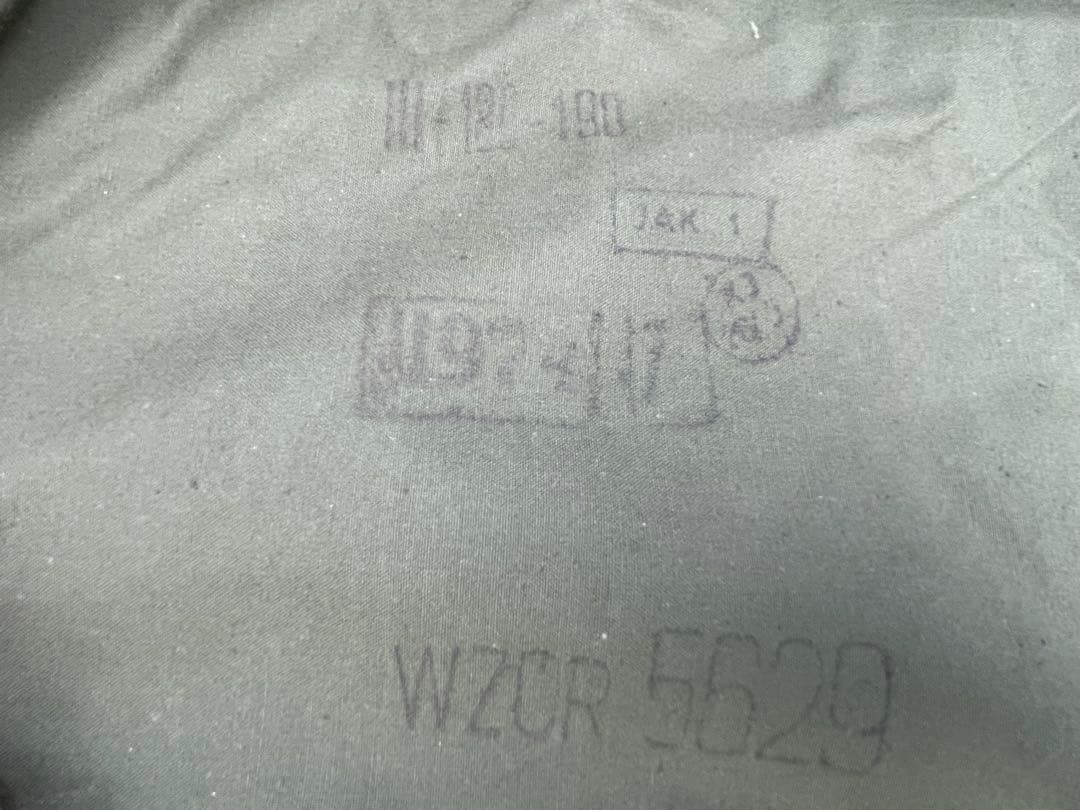 ポーランド　軍幕　サイズ3