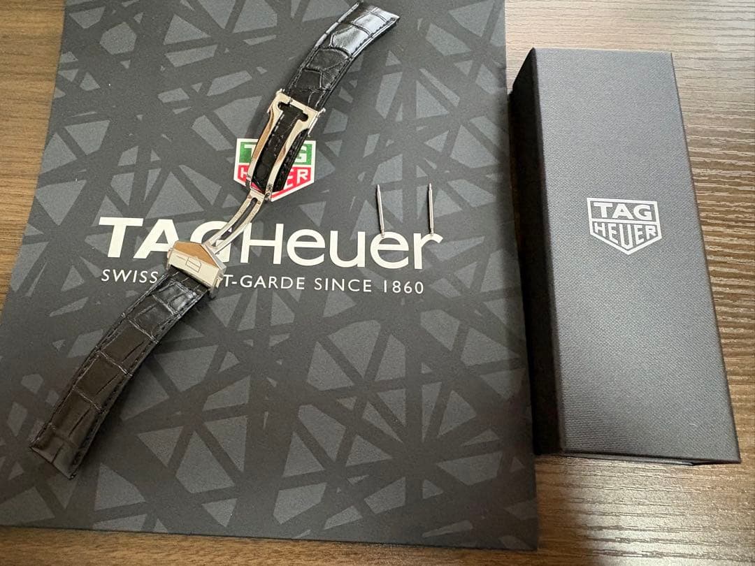 タグ・ホイヤー カレラ ブラック アリゲーターストラップ　Dバックル　革ベルト