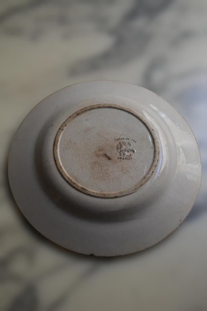 ショワジー・ル・ロワ　美しい気配の白皿（17㎝）古道具坂田