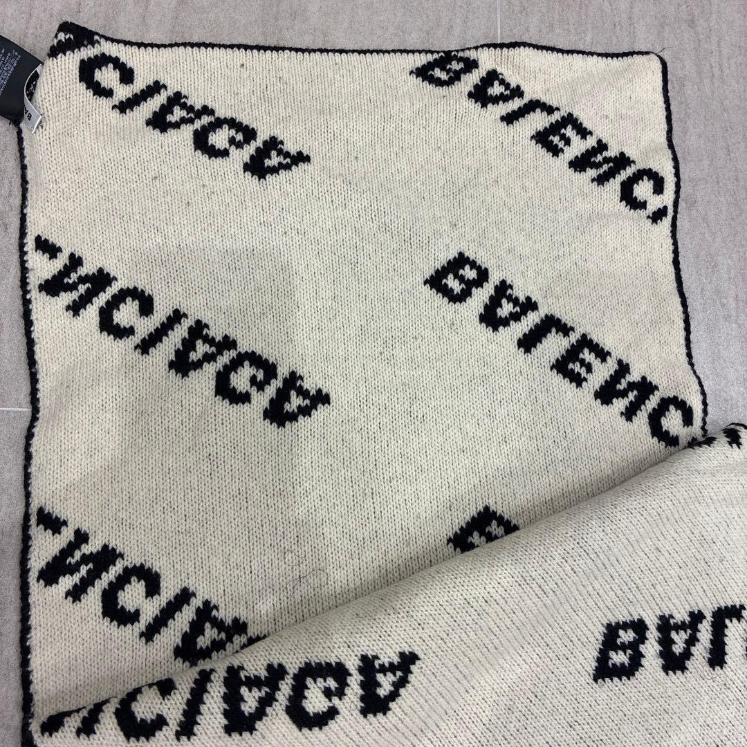 BALENCIAGA ロゴニットマフラー