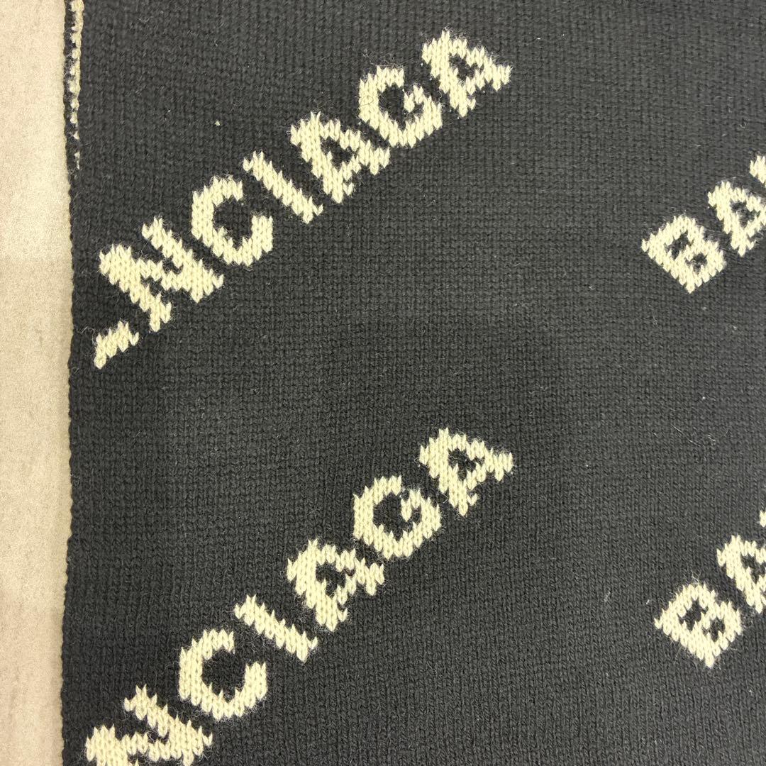 BALENCIAGA ロゴニットマフラー