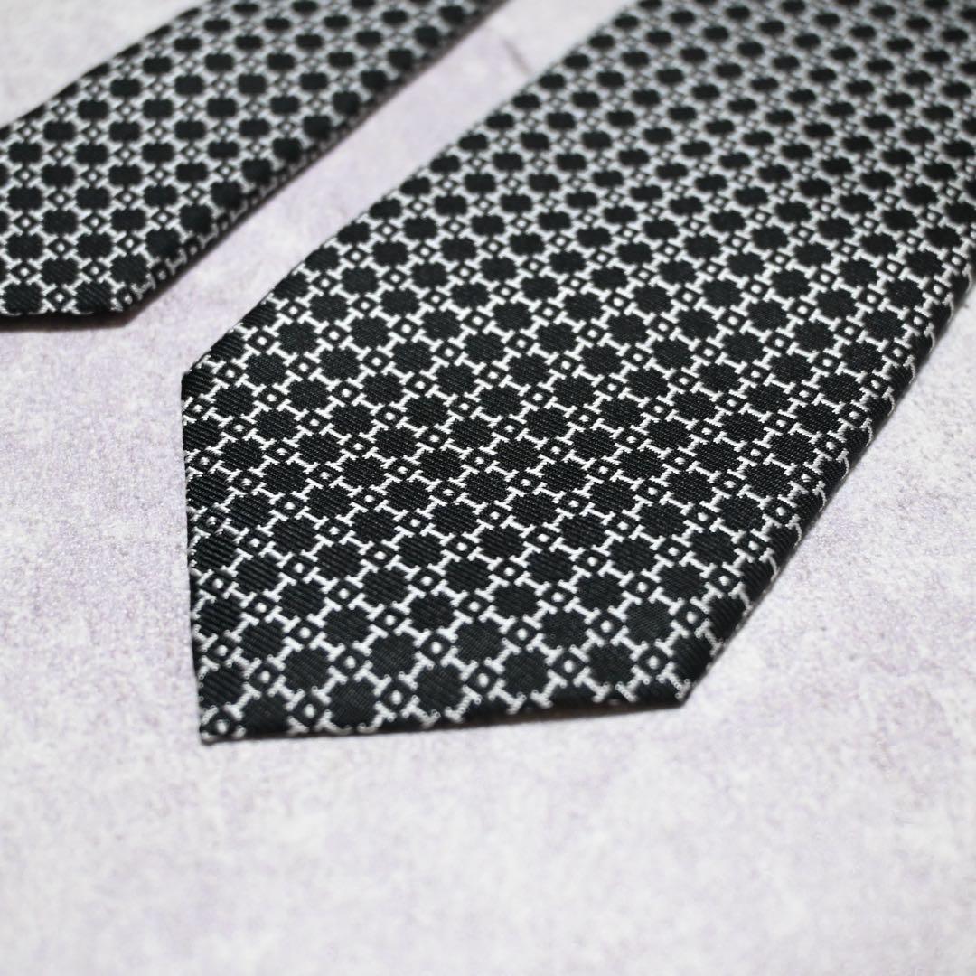 【極美品】 HERMES エルメス H柄 ブラック ネクタイ