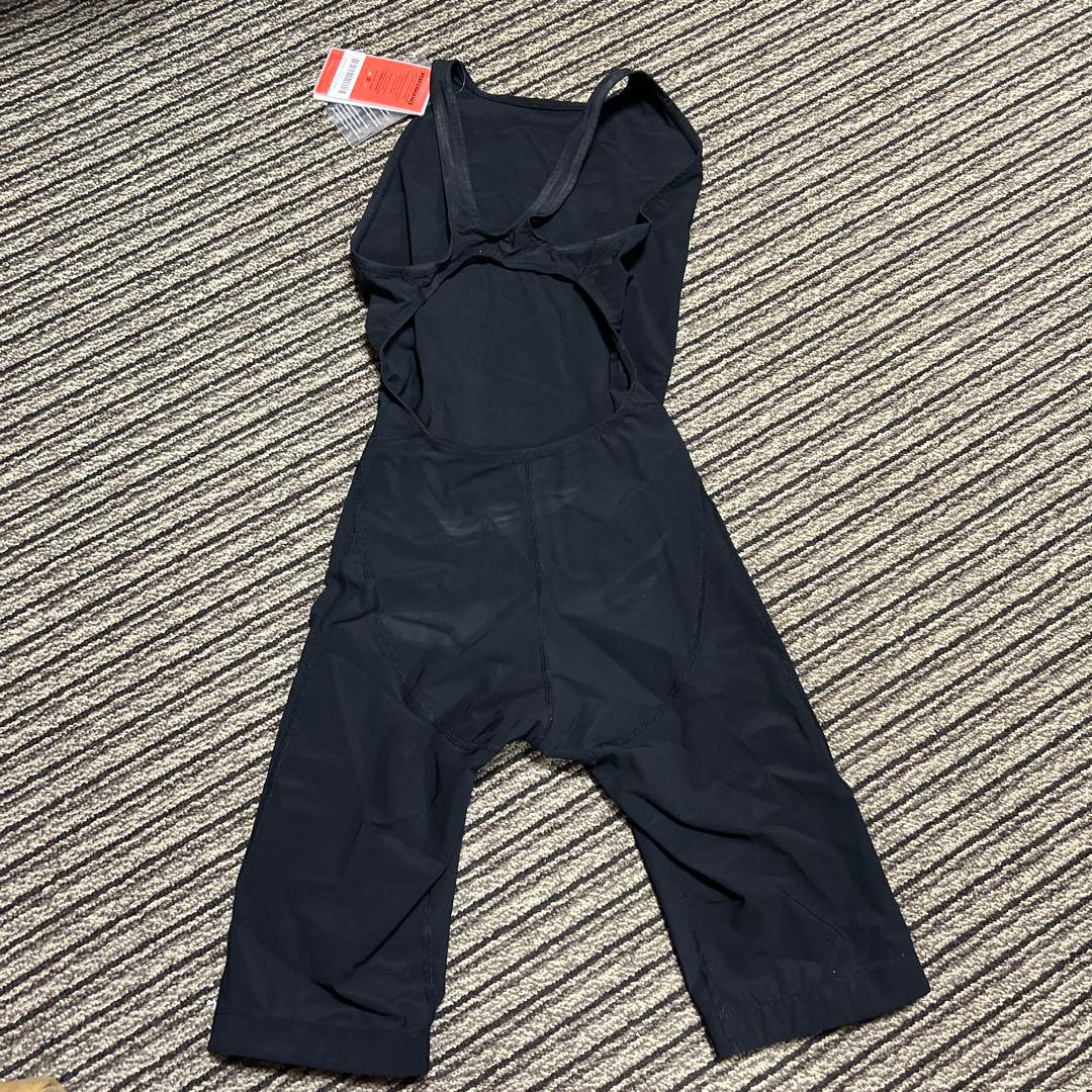 ENGINE ブラック スポーツ用水着 ノースリーブ