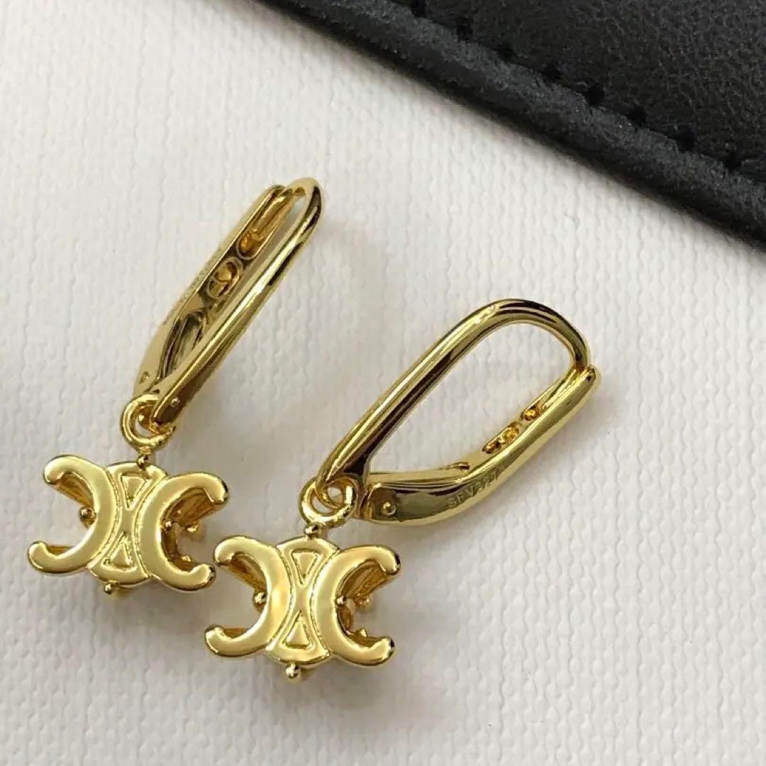 美品　セリーヌ　ピアス