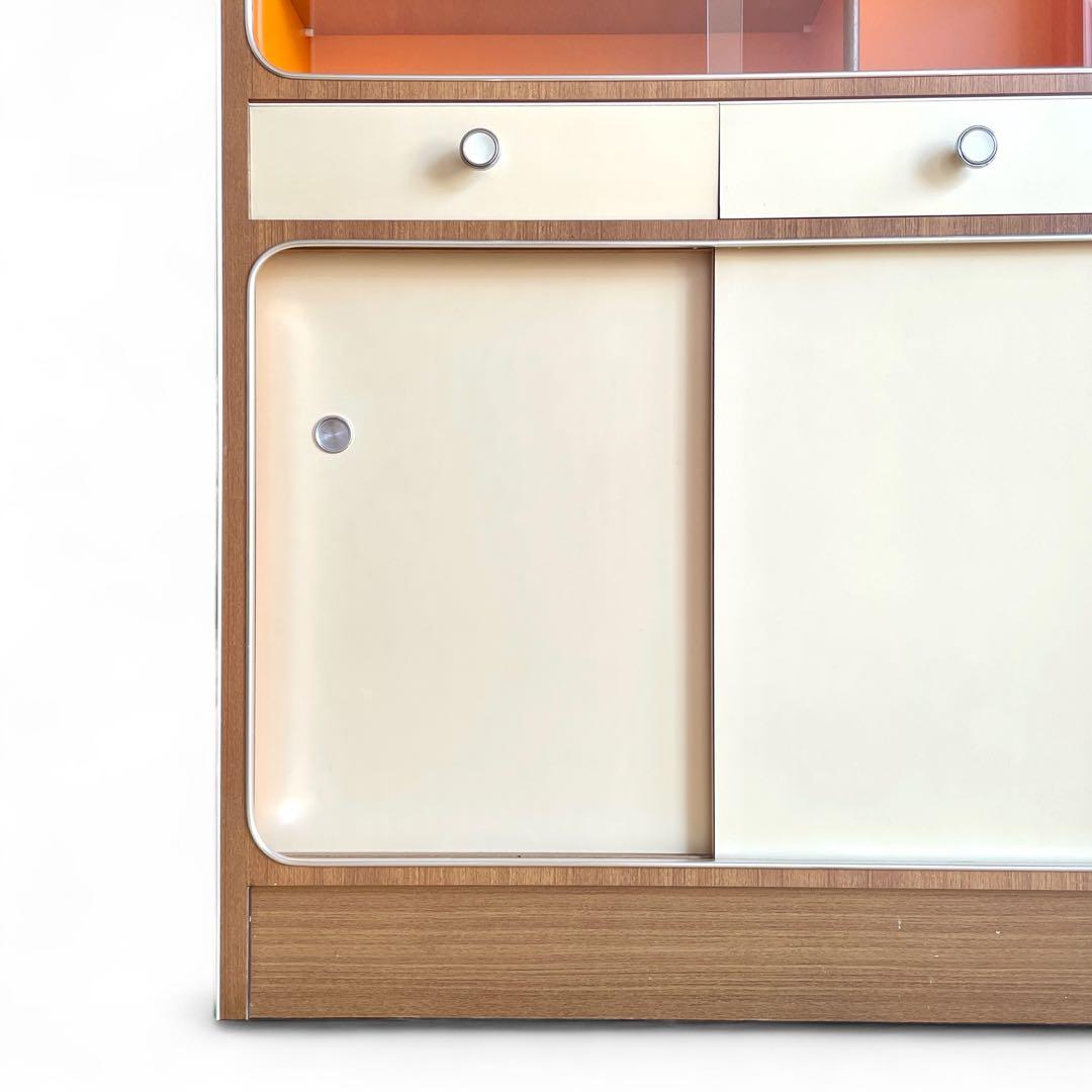 昭和 レトロ ポップ 収納棚 食器棚 飾り棚 キャビネット ガラス戸 オレンジ