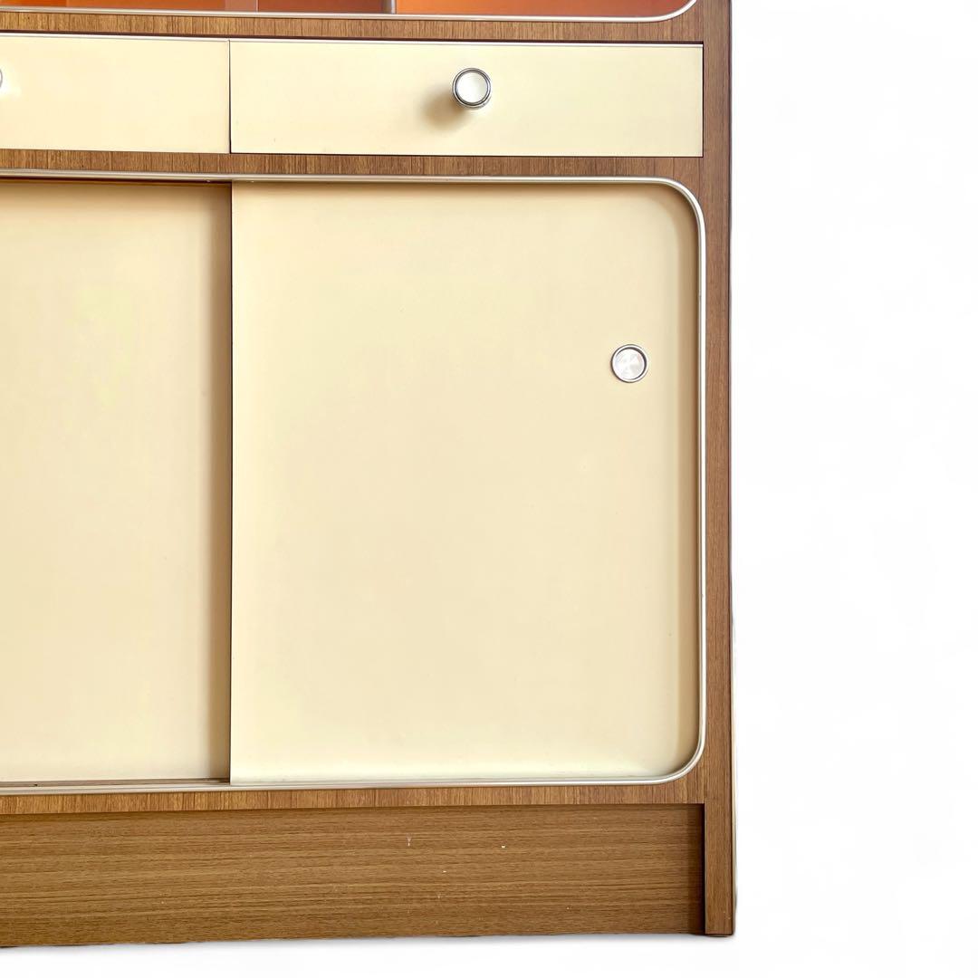 昭和 レトロ ポップ 収納棚 食器棚 飾り棚 キャビネット ガラス戸 オレンジ