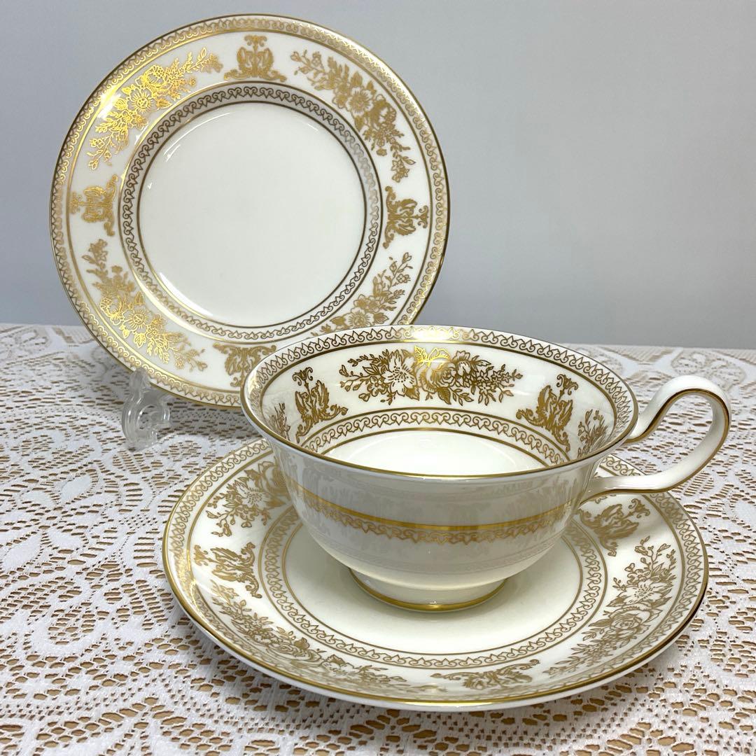 ウェッジウッド コロンビア　ゴールド　ピオニー　トリオ　③