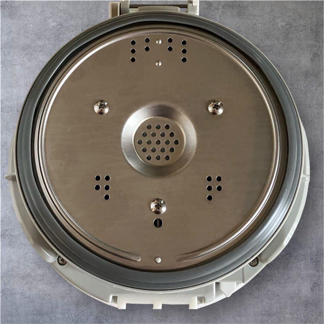 象印 卓上加湿器 ホワイト EE-RU50 2025年製