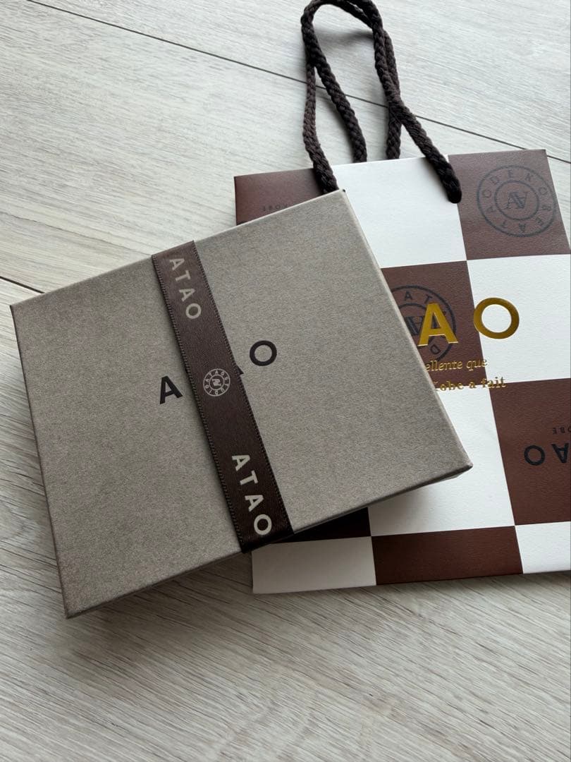 ATAO ミリモ ブロックパーティ 二つ折り財布