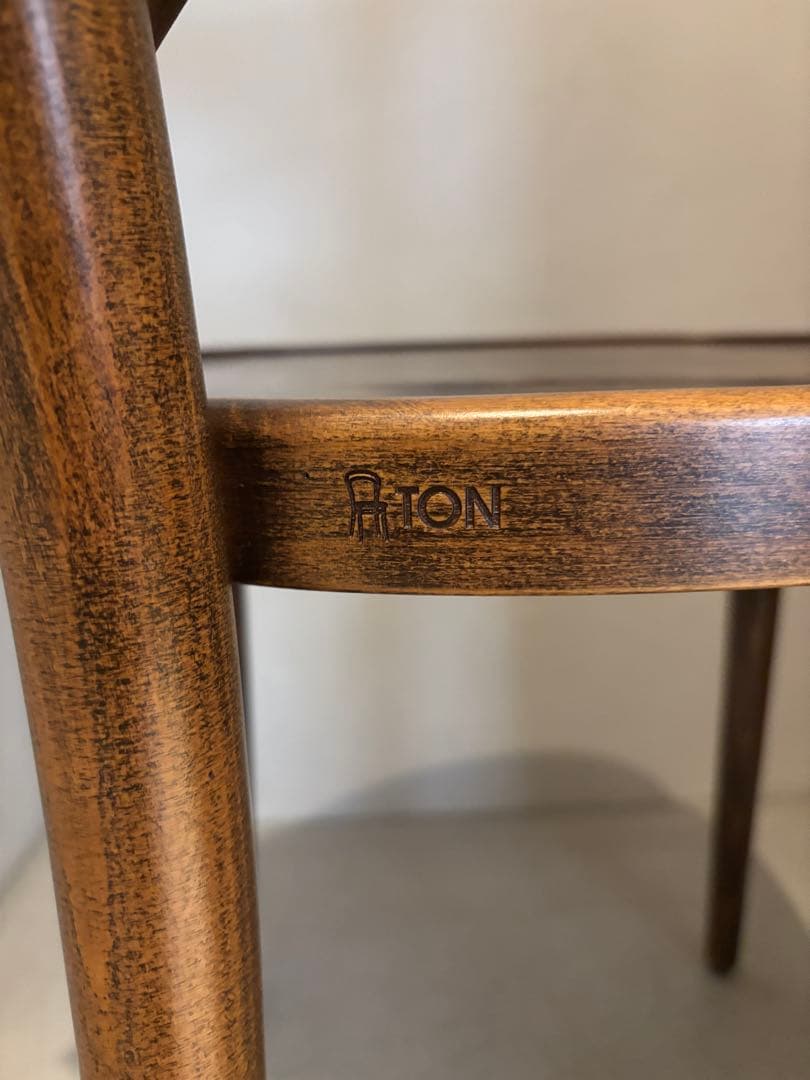 TON 木製 クロスバック ダイニングチェア　トーネット 曲げ木