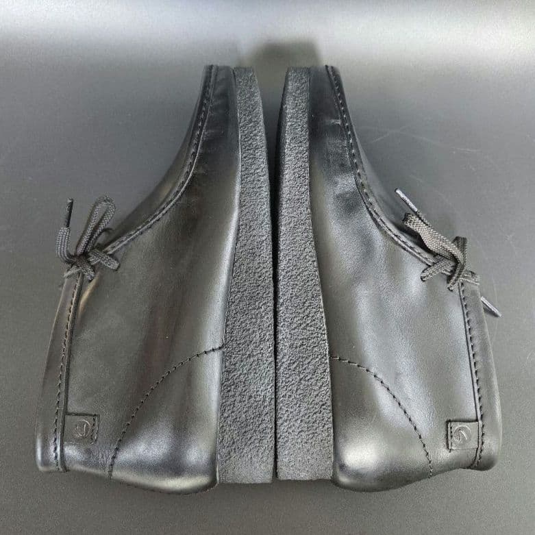 新品 CLARKS ワラビー レザー 革靴 クレープソール 26.5㎝