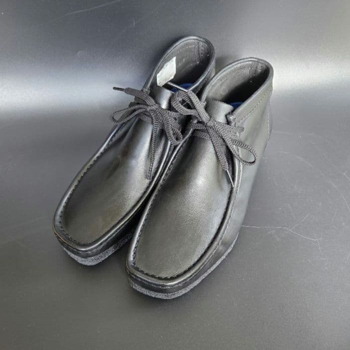 新品 CLARKS ワラビー レザー 革靴 クレープソール 26.5㎝
