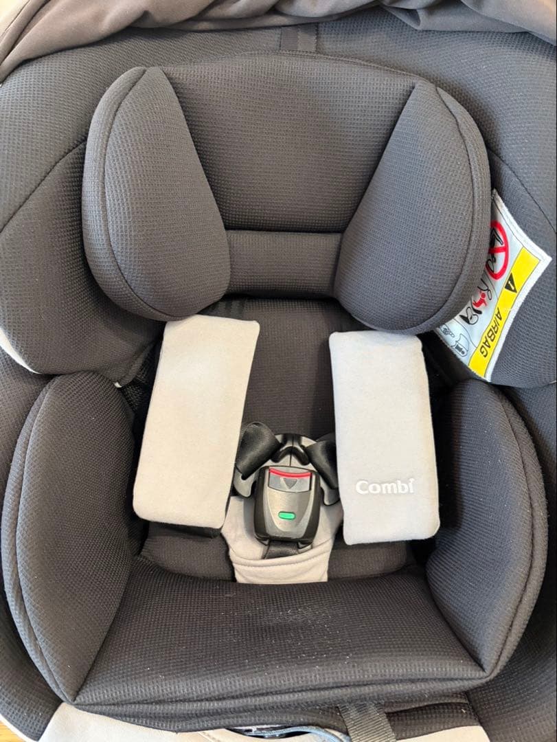 コンビ チャイルドシート クルムーヴ スマートLight ISOFIX2023年