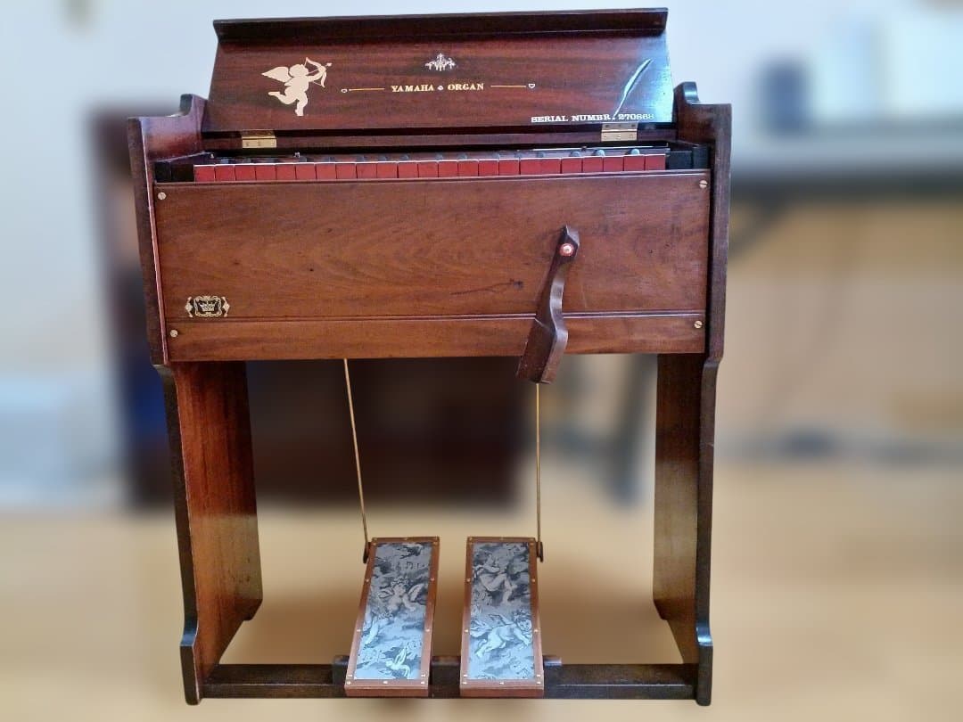 K*i様 足踏みオルガン