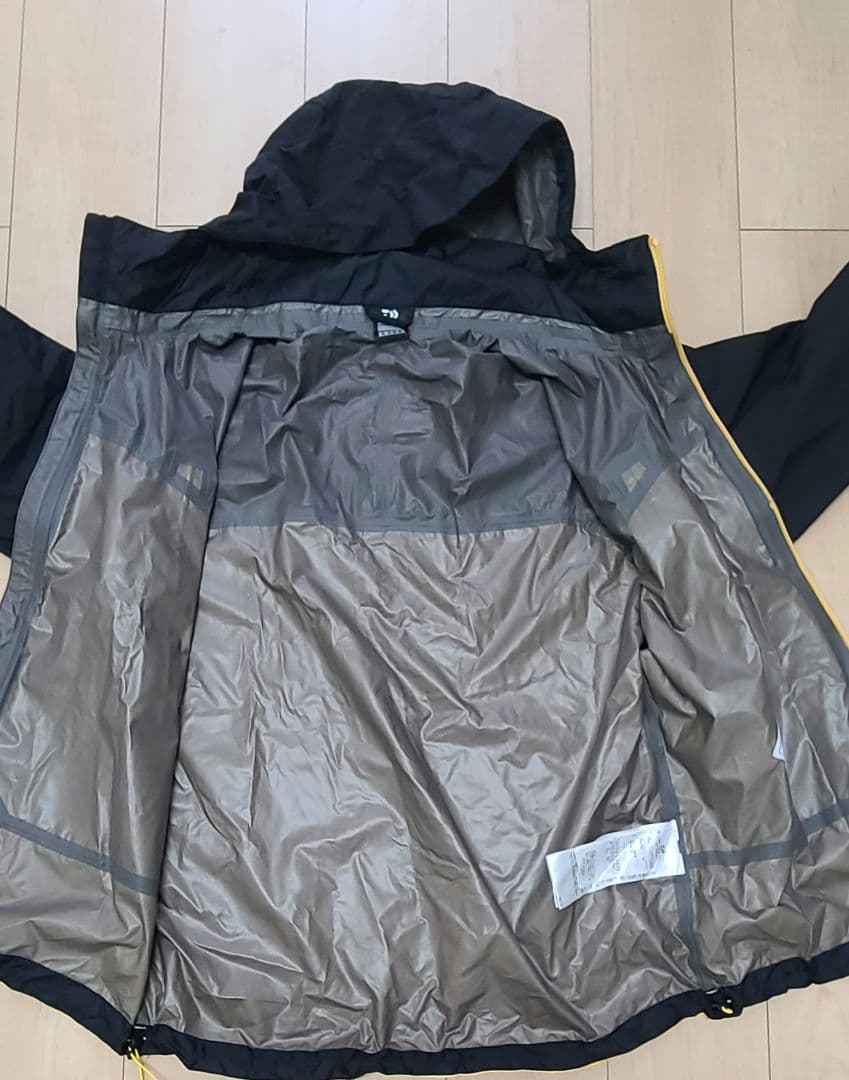 DAIWA　ゴアテックスレインスーツ上下　DR-1922