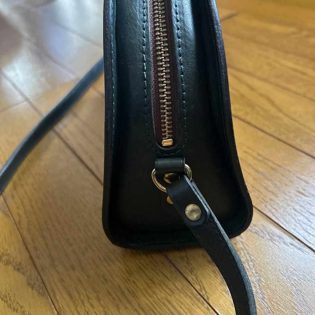 LONA ハーフムーンショルダー　ブリティッシュグリーン　デシ入り