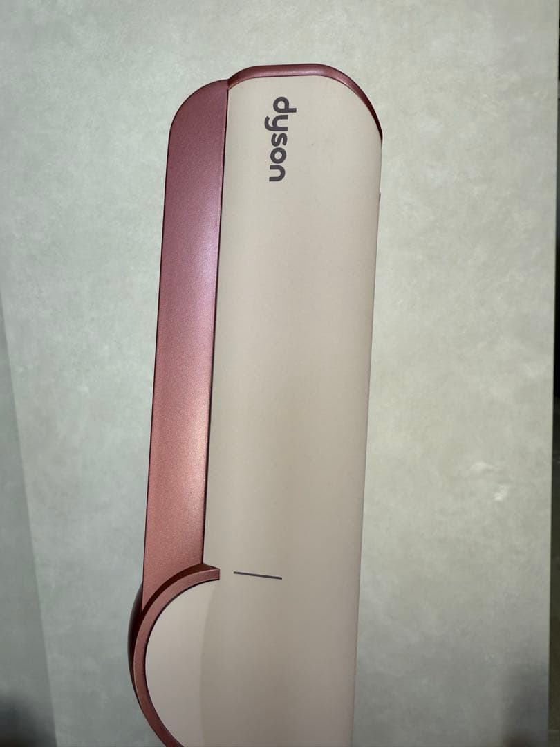 【箱付き】ダイソンストレートドライヤー Dysonストレイトナー