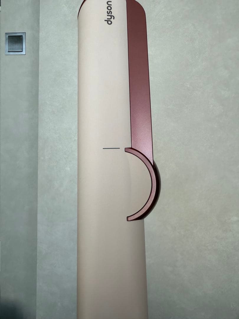 【箱付き】ダイソンストレートドライヤー Dysonストレイトナー