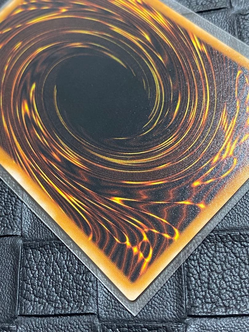 h*す様 遊戯王　ブラック・マジシャン　レリーフ　LN-53 極美品級