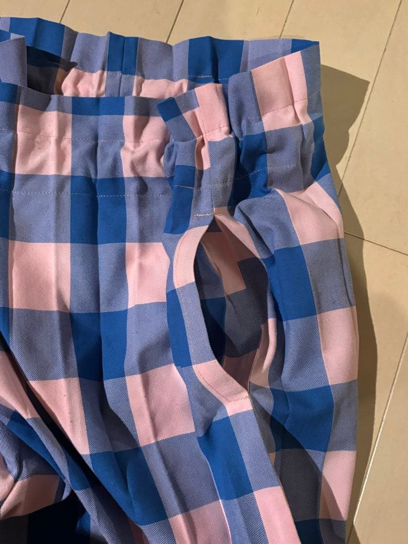 me ISSEY MIYAKE（ミーイッセイ ミヤケ） プリーツハーフパンツ