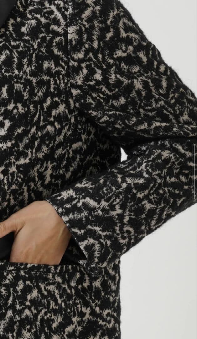 【新品】レリアンプラスハウス　ロングコート定価154,000円