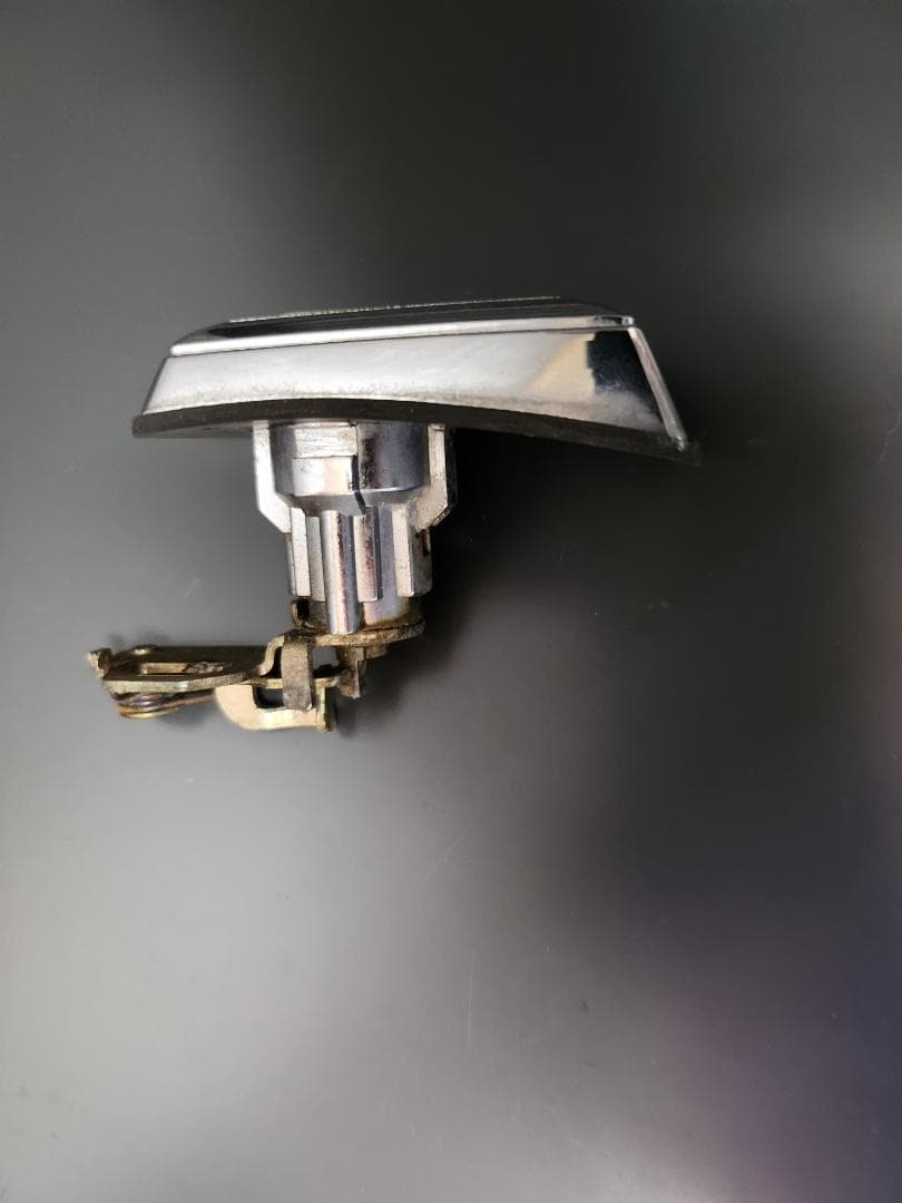 20　ソアラ　トランク　キーエンブレム