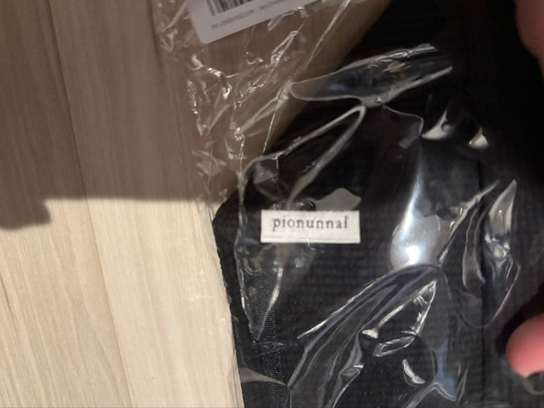 【新品未開封】ピオヌンナル サムシング ブラック 中敷あり