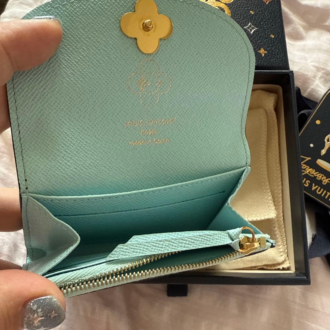 カ*シ様 Louis Vuitton 二つ折り財布 モノグラム