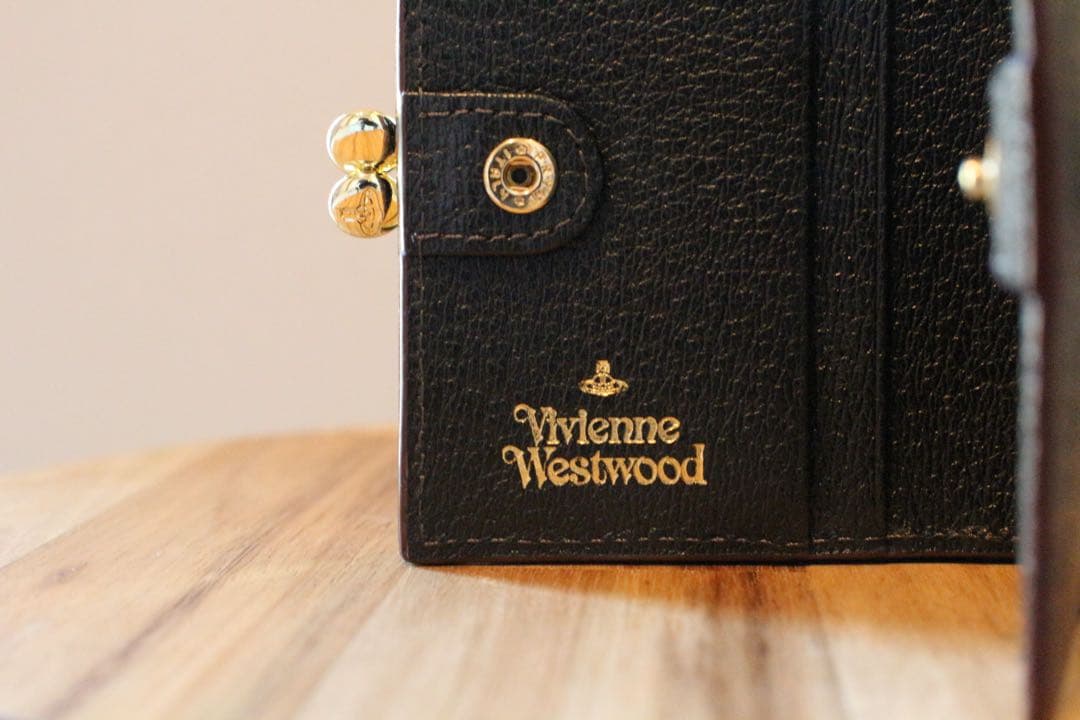 Vivienne Westwood EXECUTIVE がま口二つ折り財布黒