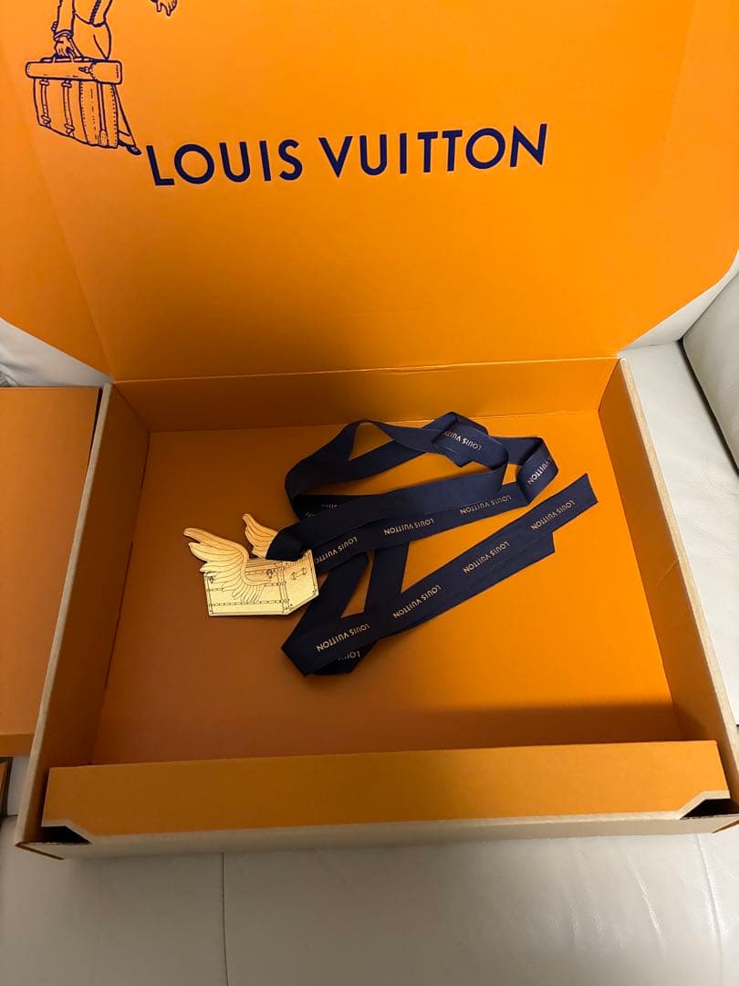 ルイヴィトンマフラー　新品未使用