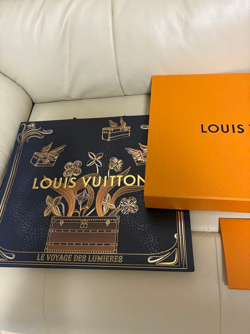 ルイヴィトンマフラー　新品未使用