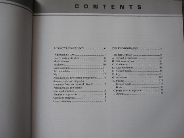 洋書 The Aircraft Carrier VICTORIOUS