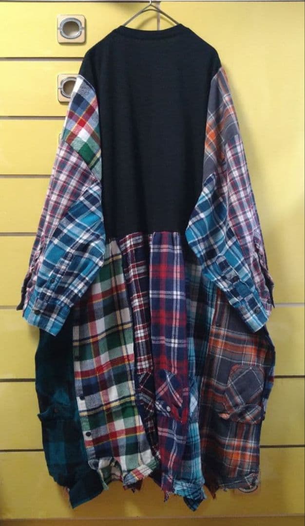 ネルシャツ＆Tシャツリメイクワンピース＆付け襟︎︎✤黒✤オーバー／フリーサイズ