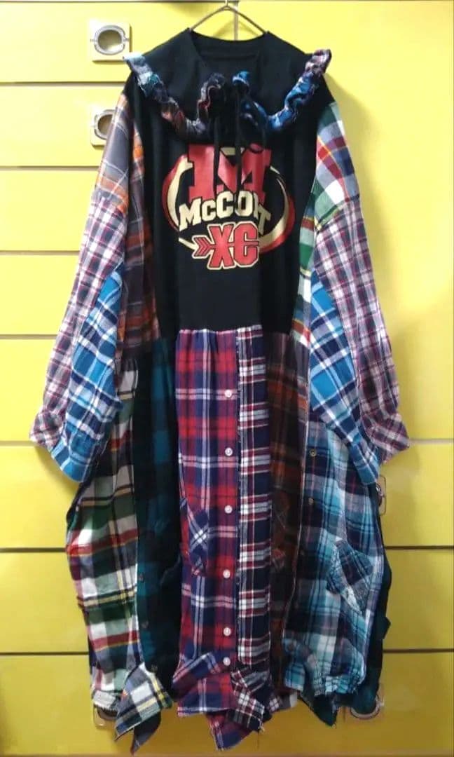 ネルシャツ＆Tシャツリメイクワンピース＆付け襟︎︎✤黒✤オーバー／フリーサイズ