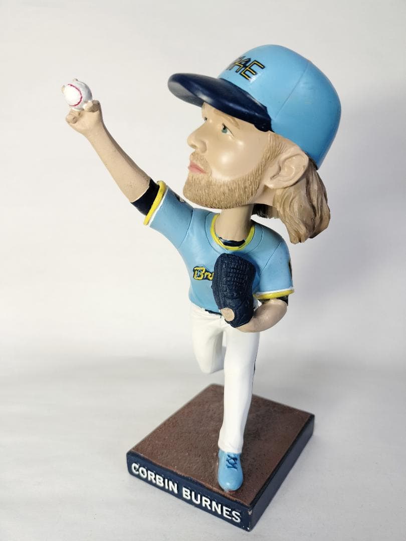 【Uさま専用】コービン・バーンズ／”シティコネクト” ボブルヘッド人形